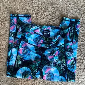 CVG Miami skulls capri medium